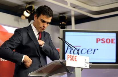 El líder del PSOE, Pedro Sánchez, durant la roda de premsa,