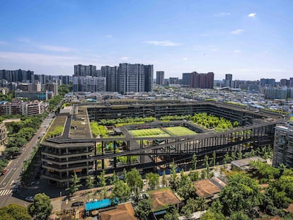 Vista aérea del West Village, barrio de la ciudad china de Chengdu proyectado por Liu Jiakun (2015).
