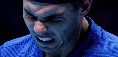 Nadal gesticula durante el partido ante Goffin en Londres.