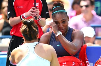 Serena Williams llora ante su rival, Bianca Andreescu.