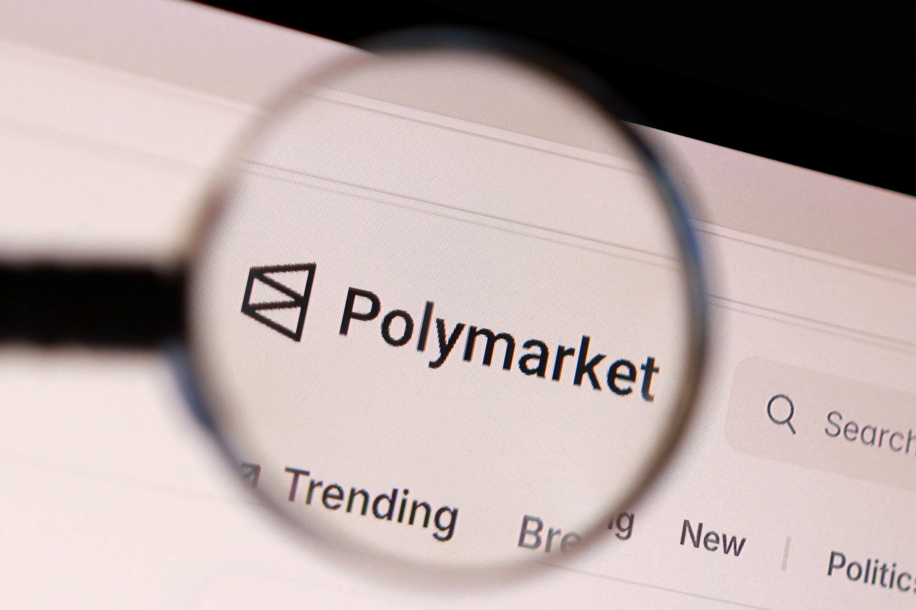 Consumo ordena el bloqueo de Polymarket y Kalshi en España por operar sin licencia&hellip;