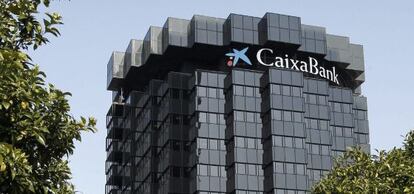 La sede de Caixabank, en la avenida Diagonal de Barcelona. EFE/Archivo