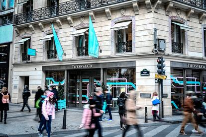 Fachada de la joyería Tiffany & Co. en París.