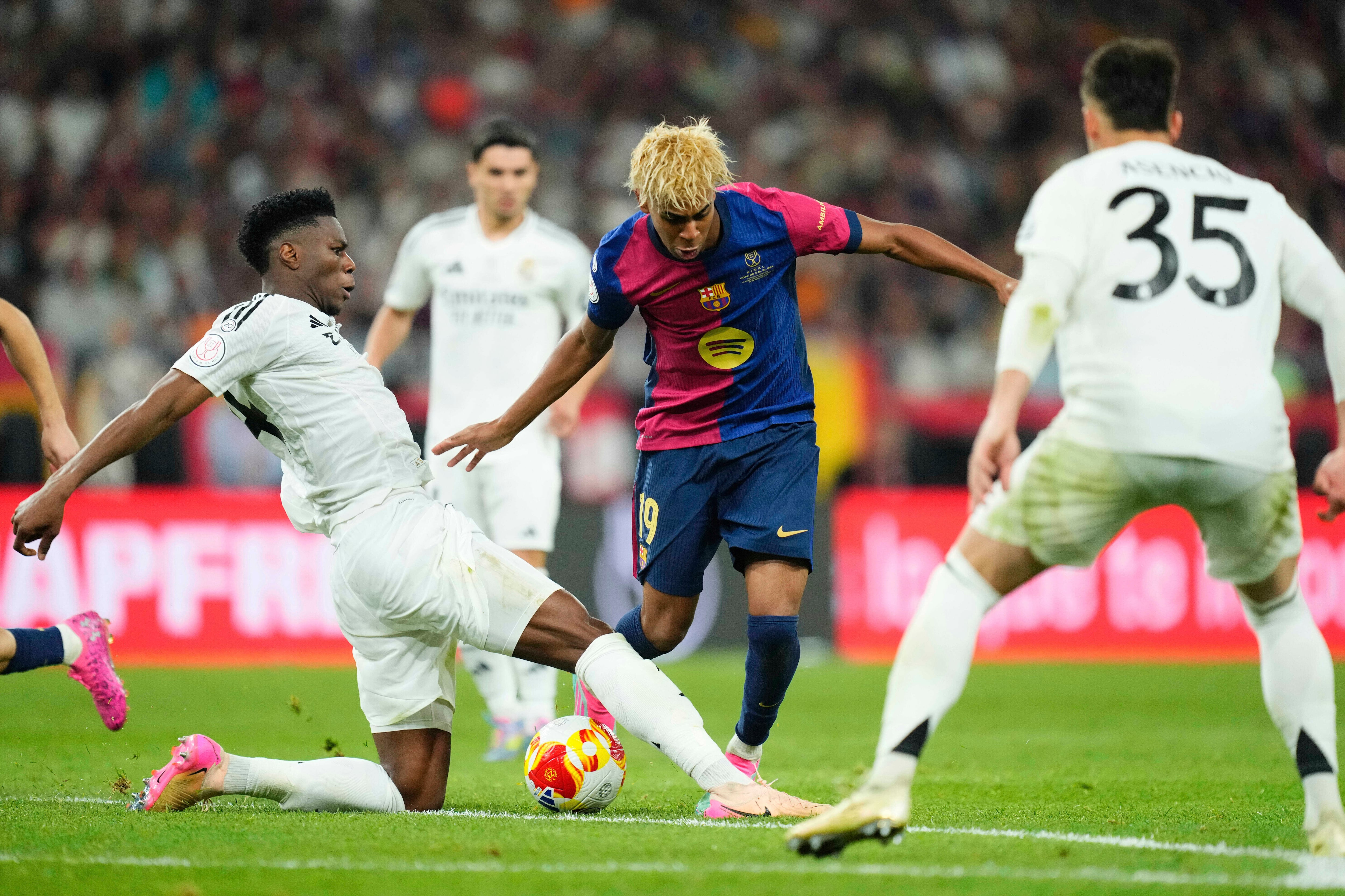 Un clásico para resolver la Liga