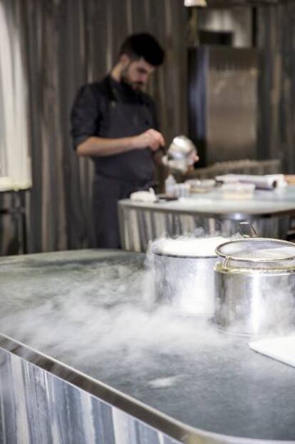 La cocina ya sabe cómo será el futuro, como se aprecia en Enigma, el proyecto que han creado para Albert Adrià.