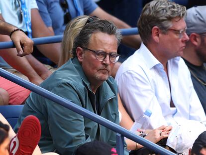 El actor Matthew Perry, durante un partido de tenis femenino del US Open el pasado mes de septiembre.