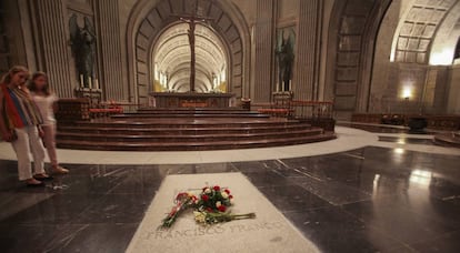 Franco’s tomb in the basilica in the Valley of the Fallen.