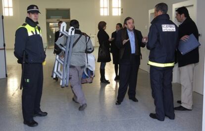 Los bomberos y la Policía Local cierran el Museo de las Gemas de Málaga está mañana
