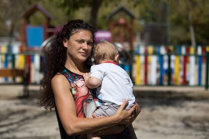 Madre e hijo, en el parque donde se toparon con una pastilla de éxtasis.