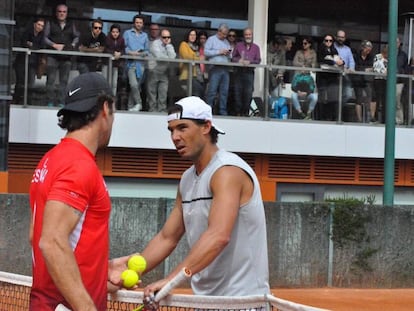Rafa Nadal y Carlos Moyá, este lunes en Valencia. 