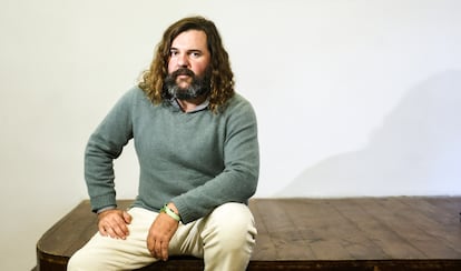 El escritor Jacobo Bergareche, en el espacio Equipo Muelle en Madrid.