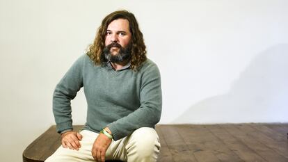 El escritor Jacobo Bergareche, en el espacio Equipo Muelle en Madrid.