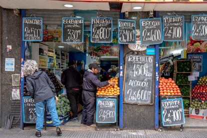 Tienda de alimentación en Buenos Aires, Argentina. 