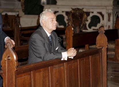 Carlos D&iacute;var asiste a la misa previa a la apertura del a&ntilde;o judicial en 2008.  