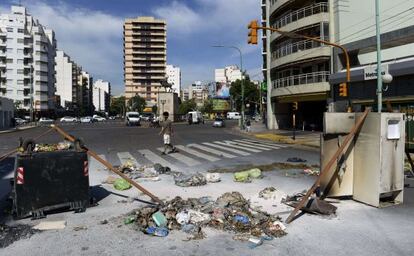 Restos de la protesta realizada por afectados de los apagones  