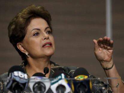 La presidenta de Brasil, Dilma Rousseff, durante una conferencia de prensa en la Ciudad de M&eacute;xico. 