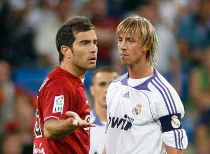 Guti, junto a Maresca, en el partido del domingo por la noche.