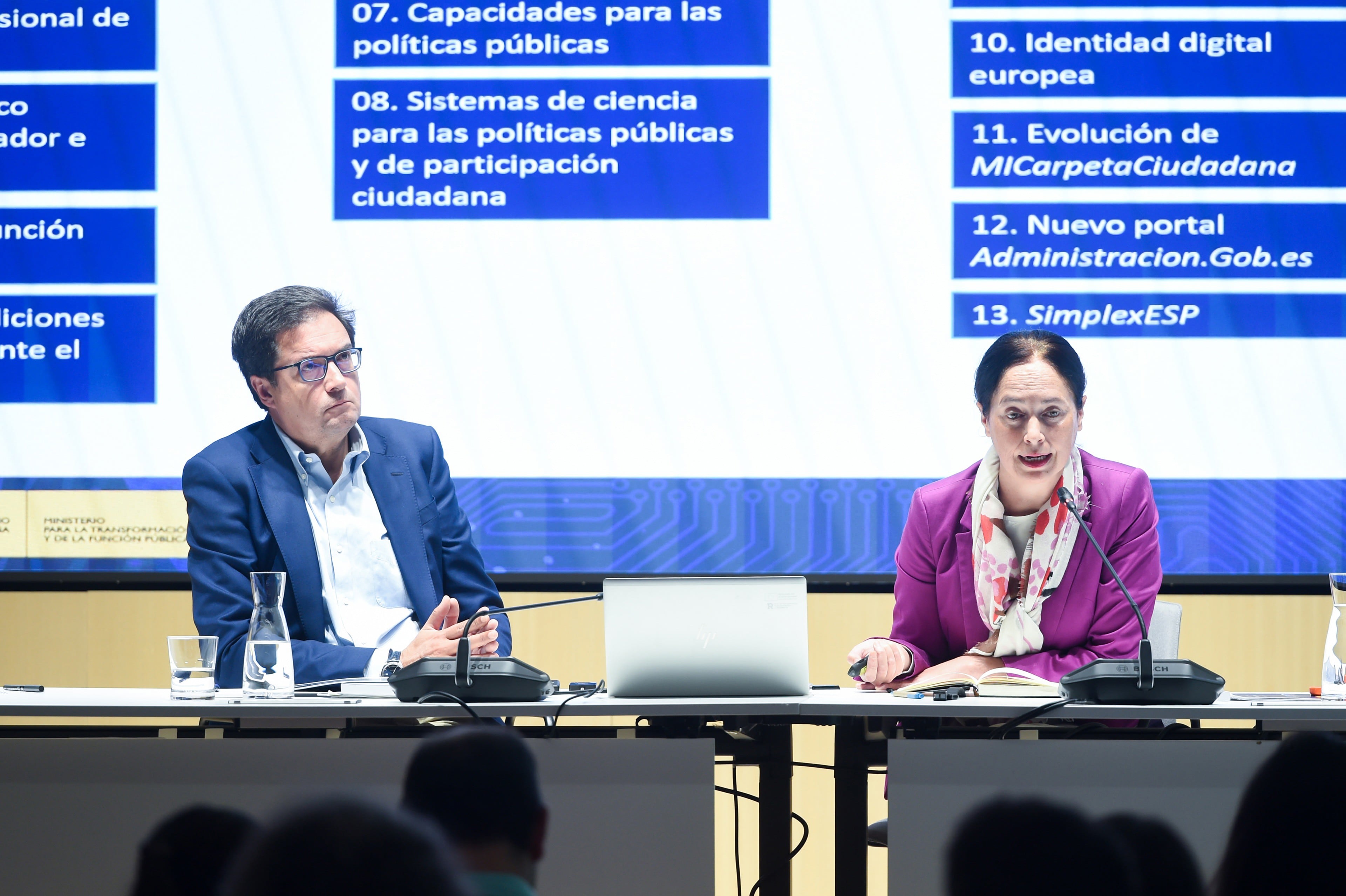 Los funcionarios superiores cargan contra el nuevo modelo de oposiciones que plantea el Gobierno