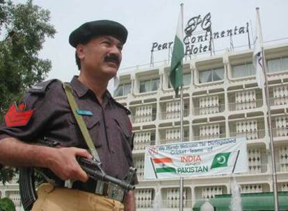 Imagen de archivo del Hotel Pearl Continental, en la ciudad paquistaní de Peshawar, donde se ha registrado hoy una fuerte explosión