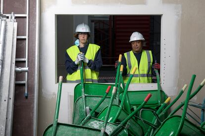 Virginia Márquez y Luis Orlando Estacio, alumnos de la Fundación Laboral de la Construcción.