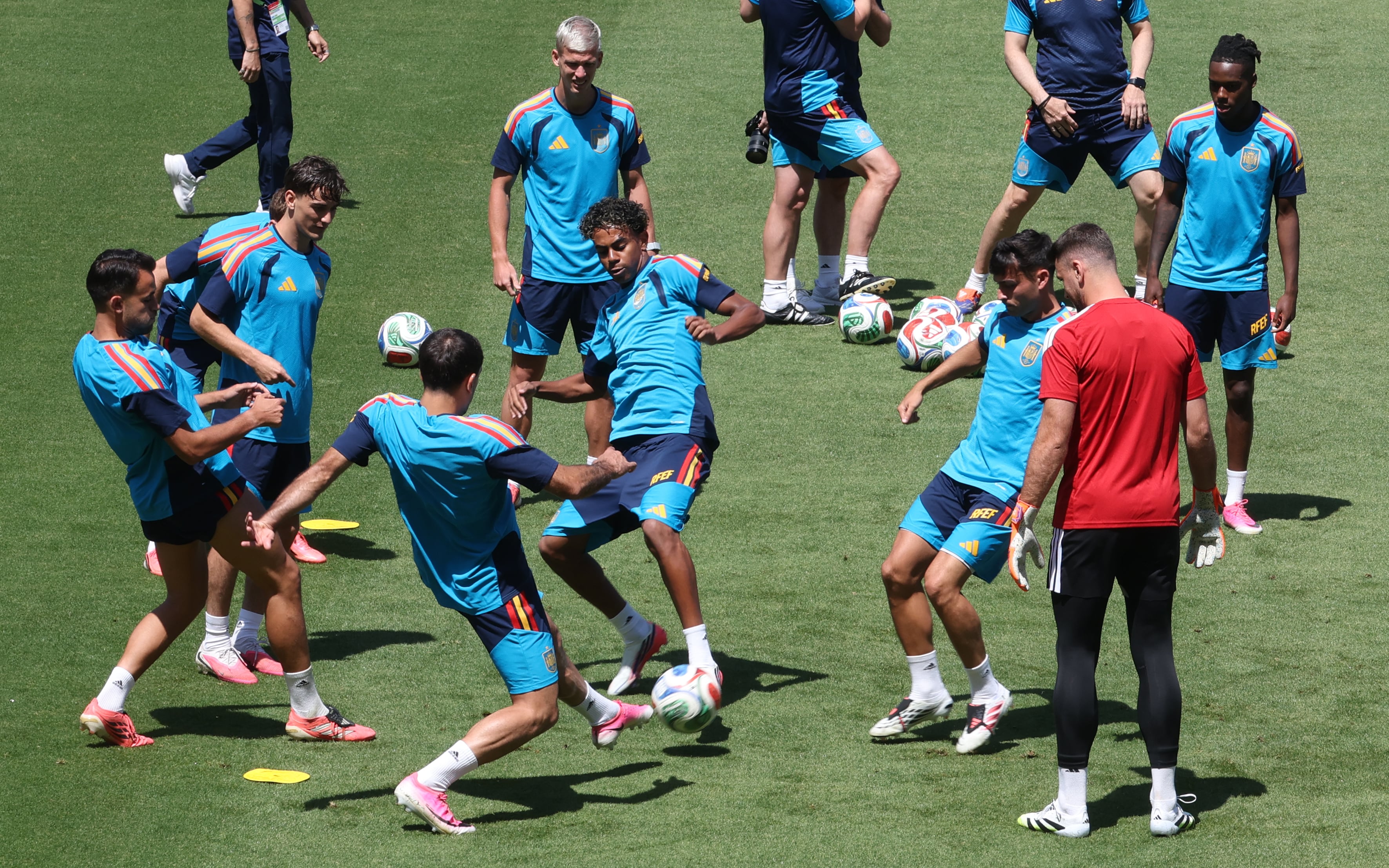 España se asoma a territorio esquivo: busca contra Bélgica su segunda semifinal