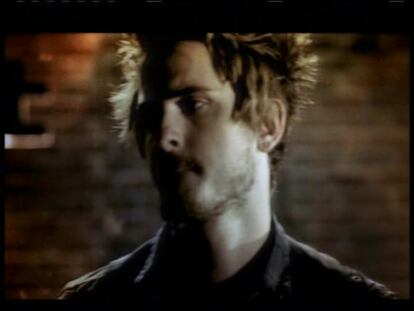 Vídeoclip para el tema 'Radioactive' de Kings of Leon