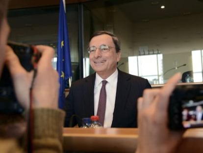 Draghi, al inicio de su intervención ante la Eurocámara.