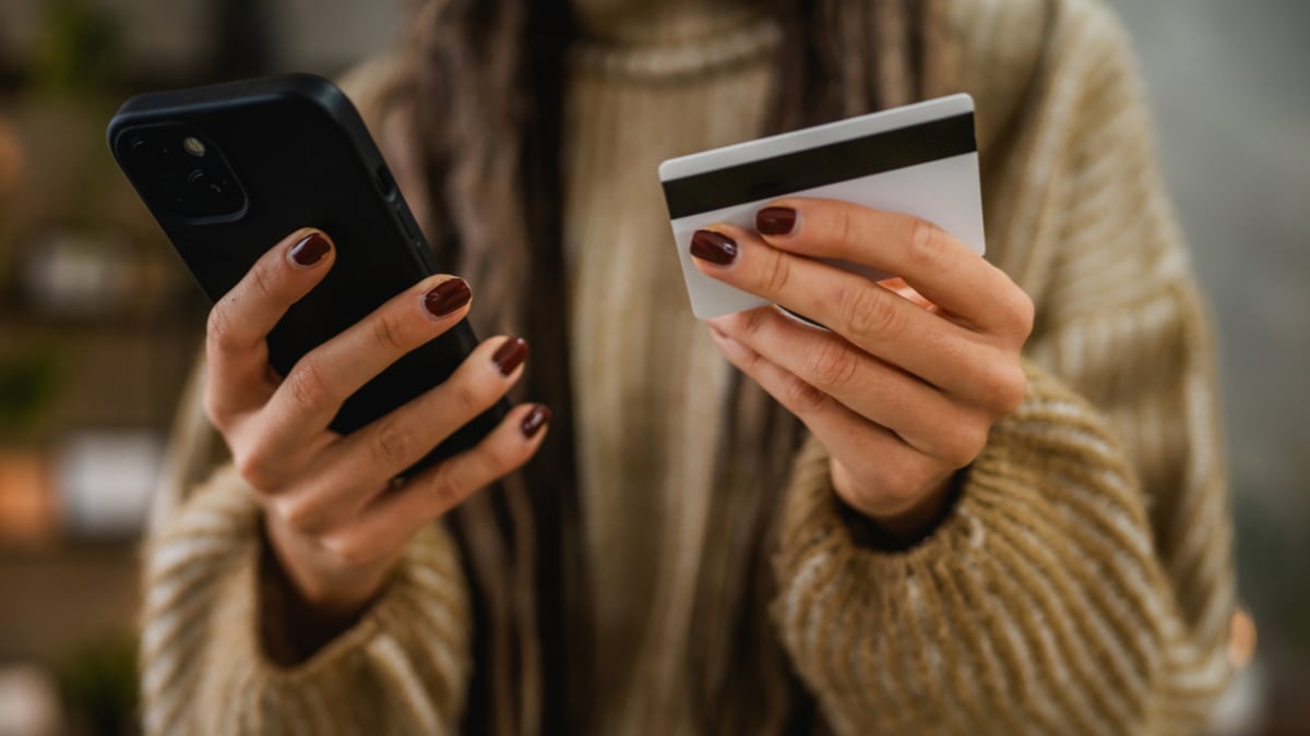 Desde ropa y cosméticos hasta ‘gadgets’ tecnológicos o pequeños electrodomésticos para la cocina: aprovecha las últimas horas de ofertas.