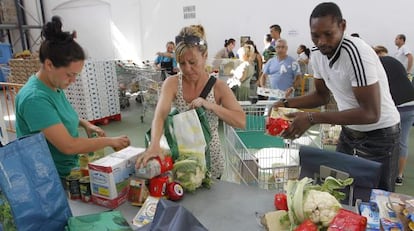 Economato de ayuda de Cáritas Diocesana.