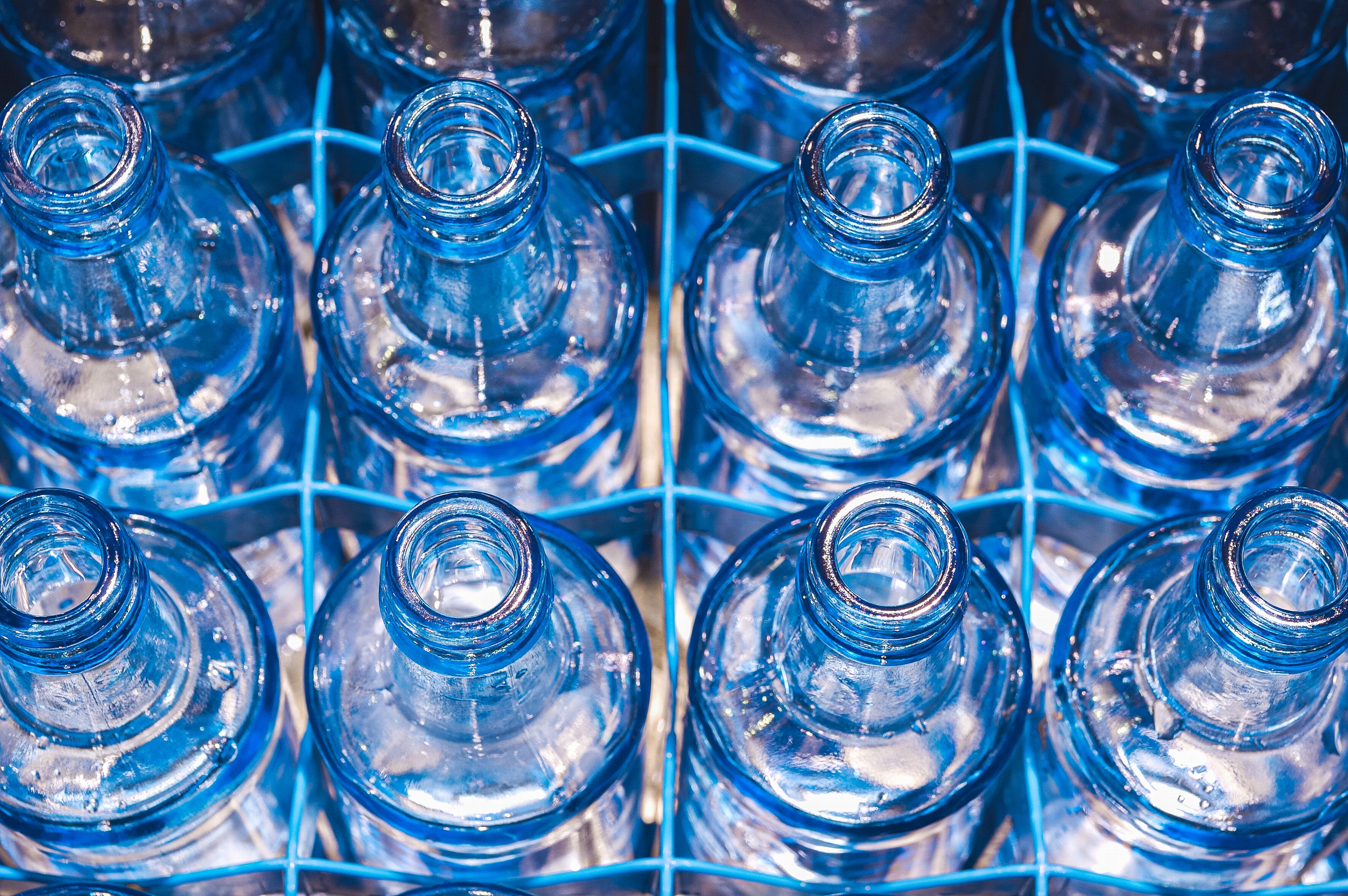 La francesa Le Fourgon entra en España con su negocio de envases retornables al comprar la ‘start-up’ Re-pot Market