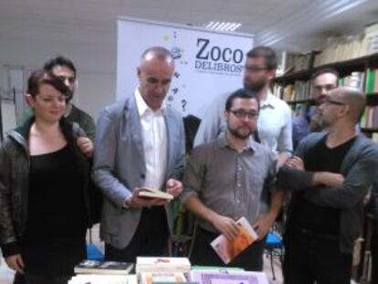Muñoz y Romero (centro), en la presentación del zoco.