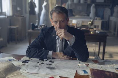 Ben Mendelsohn as Christian Dior in 'The New Look.'