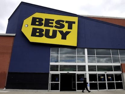 Imagen del emblema de la tienda de art&iacute;culos electr&oacute;nicos Best Buy.