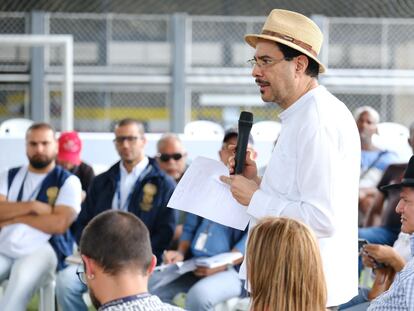 Iván Cepeda, de la Comisión de Paz del Senado, durante su intervención, en Cáceres, Antioquia, el pasado 23 de septiembre de 2023.