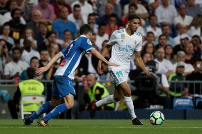 Achraf Hakimi durante el partido contra el Espanyol. 