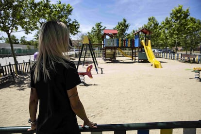 Mayte Q., agredida en el parque Warner, en un área de juegos en Leganés.