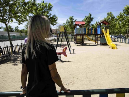 Mayte Q., agredida en el parque Warner, en un área de juegos en Leganés.