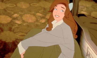 En la película 'Anastasia' (1998), la hija pequeña del zar Nicolás II sobrevive a la matanza perpetrada por los bolcheviques que acabó con la vida de sus padres y hermanos.