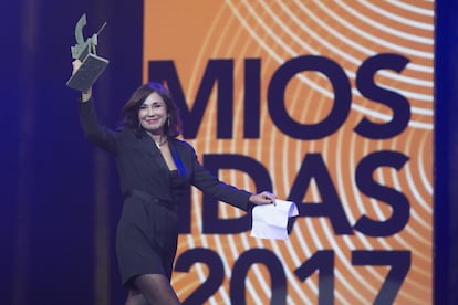 Isabel Gemio recoge el Premio Ondas Nacional de Radio a la trayectoria.