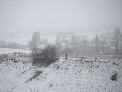 A snowy scene in the Basque city of Vitoria. Click on the image for photo gallery.