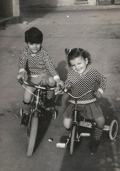 Los hermanos González-Olaya, en Madrid, en una foto de 1967.