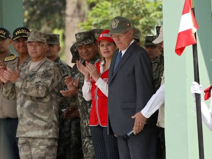 Kuczynski, e a primeira-ministra Araoz, nesta terça-feira em Lima.