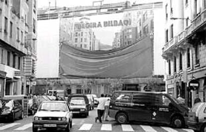 La alameda de Rekalde, de Bilbao, volver a ser una nica calle, segn anunci ayer el alcalde I?aki Azkuna.