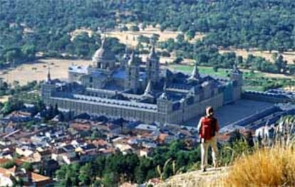 Vista del monasterio de San Lorenzo de El Escorial desde el risco Benito.