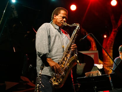 El saxofonista de jazz Wayne Shorter actuando en un festival en Marsella, el 23 de julio de 2013.