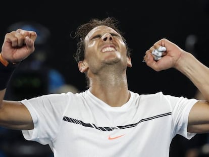 Nadal celebra seu triunfo contra Dimitrov.