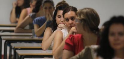 Oposiciones docentes en Sevilla, en una imagen de archivo.