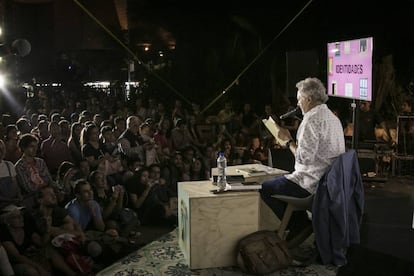 Lectura de H&eacute;ctor Abad Faciolince en la Fiesta del Libro de Medell&iacute;n. 