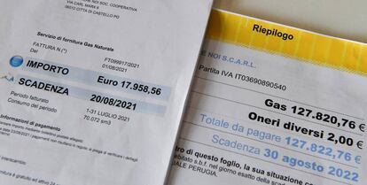 Factura de gas de agosto de 2021 y agosto de 2022 de una fábrica de cerámica de Città di Castello (Italia).