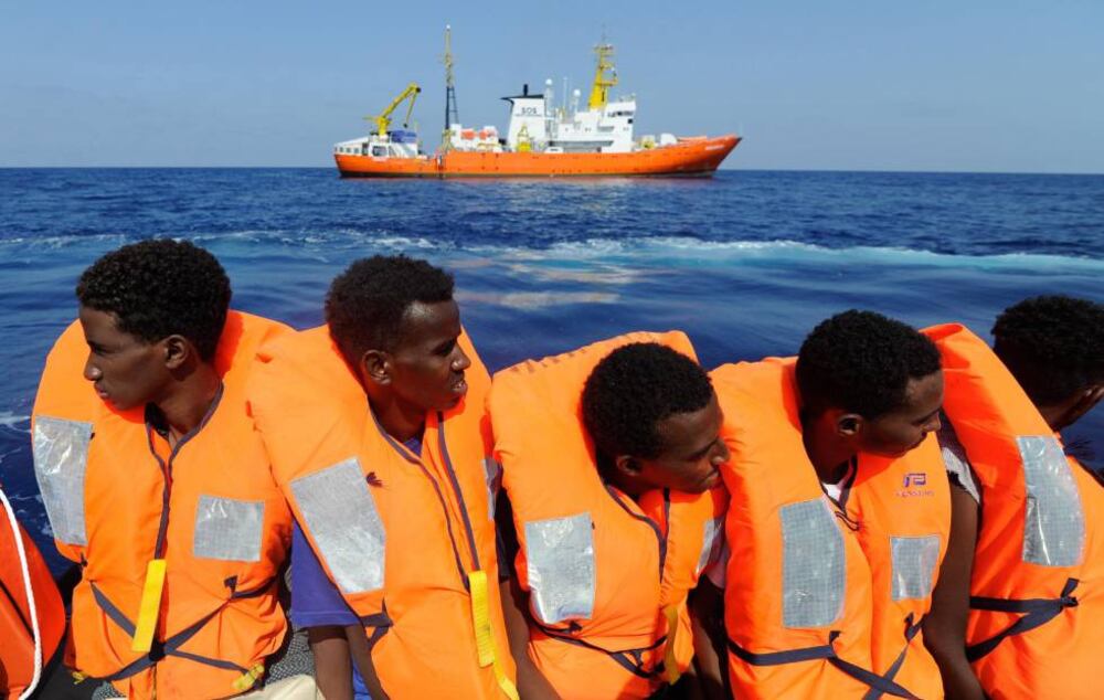 Migrant crisis in Europe: Gibraltar calls on ‘Aquarius’ rescue ship to ...